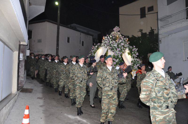 Ποιόν θά ἀκολουθήσουμε: Τήν σκοτεινή καί δυσώδη Εὐρώπη ἤ τόν Χριστό;