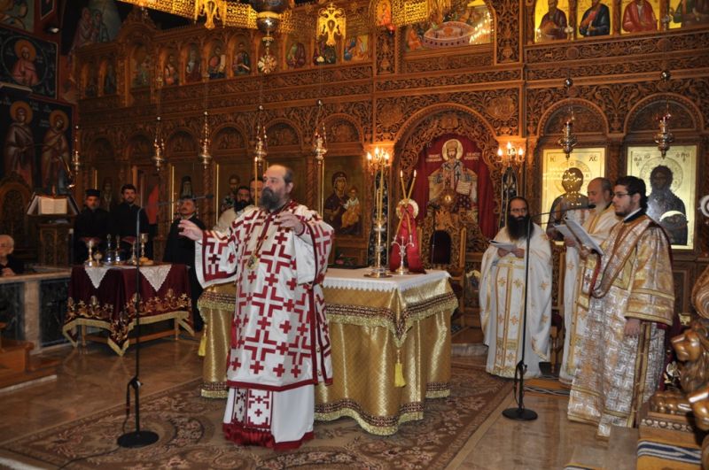 Η Aρχαιοπρεπής Θεία Λειτουργία Αγίου Ιακώβου του Αδελφοθέου 23-10-2011 Ι.Ν.Αγ.Νικολάου Δράμας.