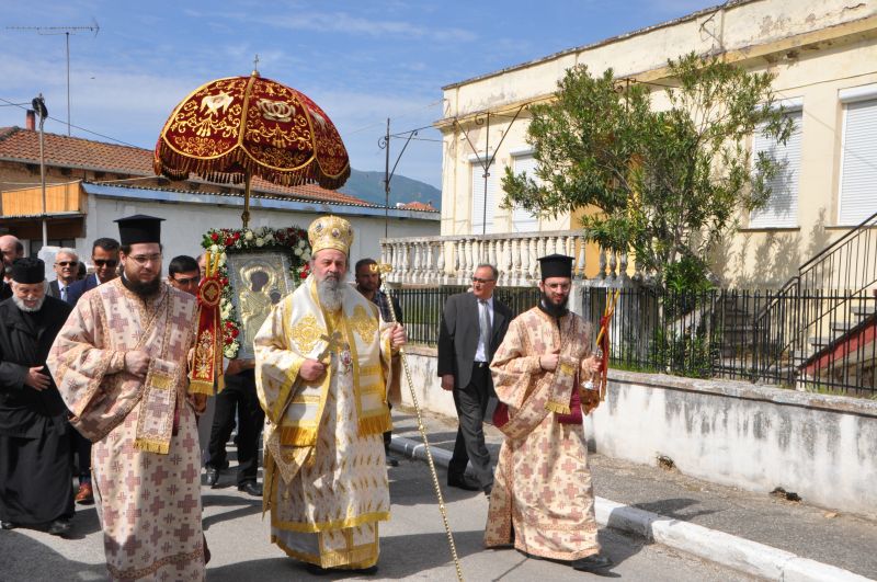 ΣΤΗ  ΠΡΟΣΟΤΣΑΝΗ ΛΙΤΑΝΕΙΑ ΤΗΣ ΠΑΝΑΓΙΑΣ ΠΟΡΤΑΪΤΙΣΣΗΣ