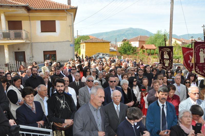 ΣΤΗ  ΠΡΟΣΟΤΣΑΝΗ ΛΙΤΑΝΕΙΑ ΤΗΣ ΠΑΝΑΓΙΑΣ ΠΟΡΤΑΪΤΙΣΣΗΣ