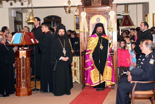 Εσπερινός Αγίου Ιωάννου Χρυσοστόμου στον Αγιο Χρυσόστομο. Ομιλητής π. Μωυσής Αγιορείτης. 12-11-2007