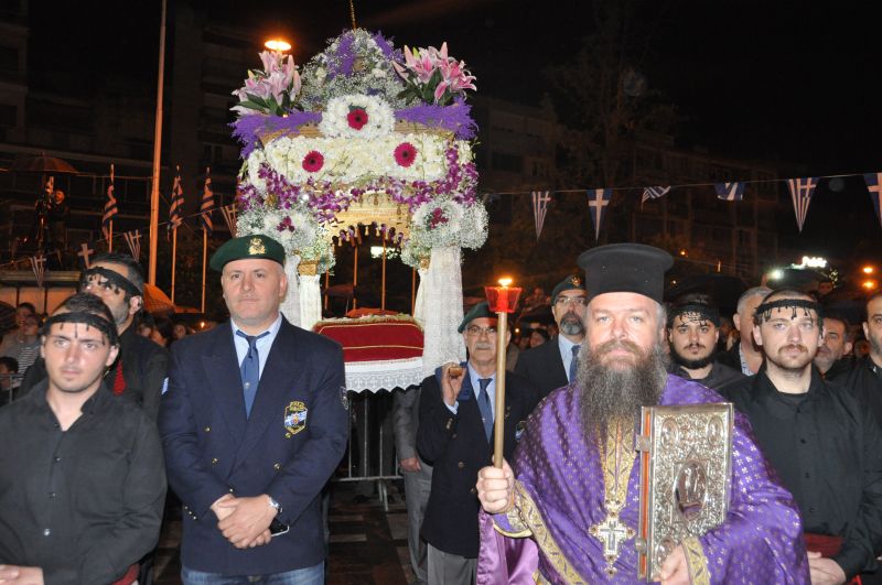 Ποιόν θά ἀκολουθήσουμε: Τήν σκοτεινή καί δυσώδη Εὐρώπη ἤ τόν Χριστό;