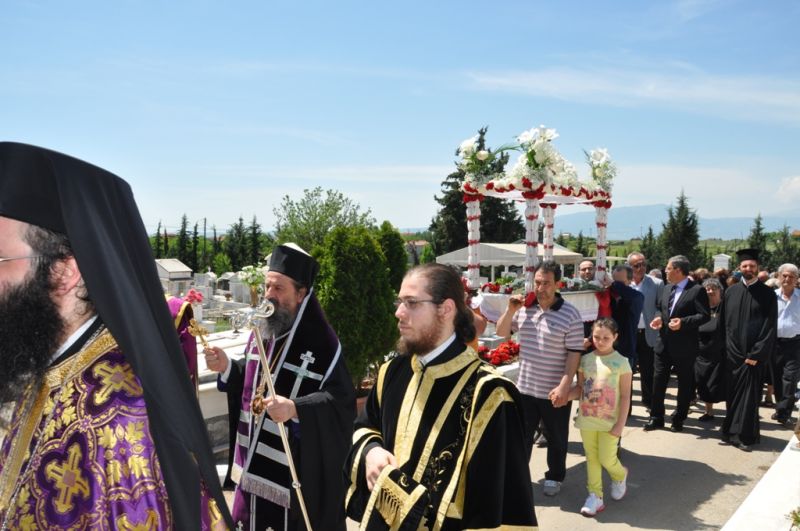 Τά Ἅγια Πάθη καί ἡ  Ἀνάσταση στή Μητρόπολη Δράμας   