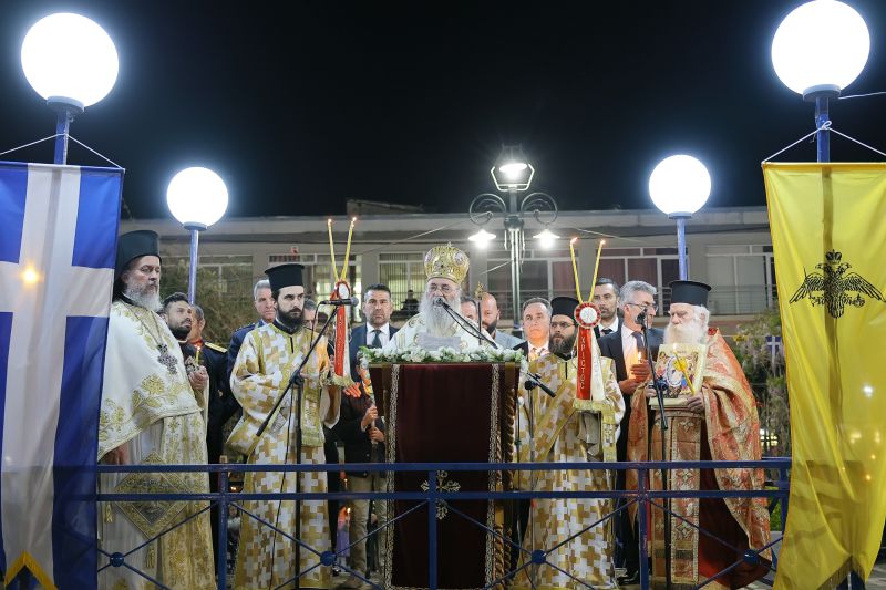 Η Ανάσταση στη Μητρόπολη Δράμας