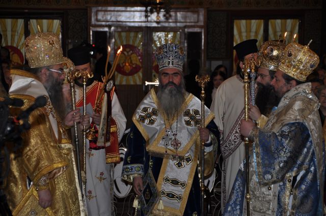 Υποδοχή Λειψάνου Αγ. Διονυσίου στην Ιερά Μονή Εικοσιφοινίσσης 3-1-2010