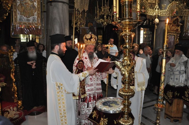 Τά ὀνομαστήρια τοῦ  Ἐπισκόπου μας   -  Τά  Ἐλευθέρια  τῆς  Δράμας