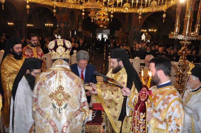 Πρωτοχρονιά στή Μητρόπολη Δράμας