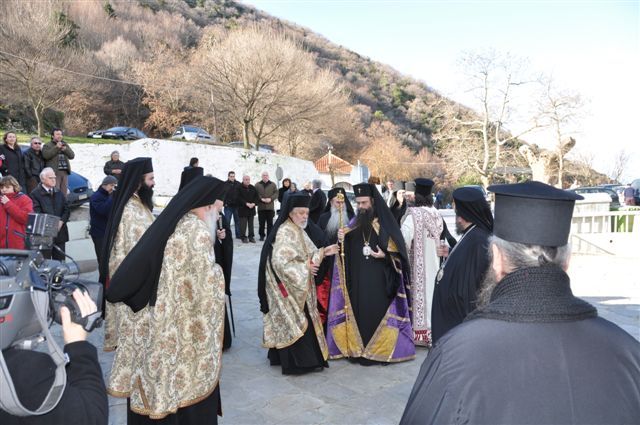 Υποδοχή Λειψάνου Αγ. Διονυσίου στην Ιερά Μονή Εικοσιφοινίσσης 3-1-2010