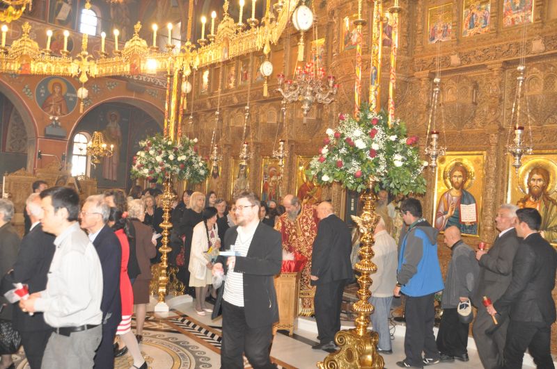 Ποιόν θά ἀκολουθήσουμε: Τήν σκοτεινή καί δυσώδη Εὐρώπη ἤ τόν Χριστό;