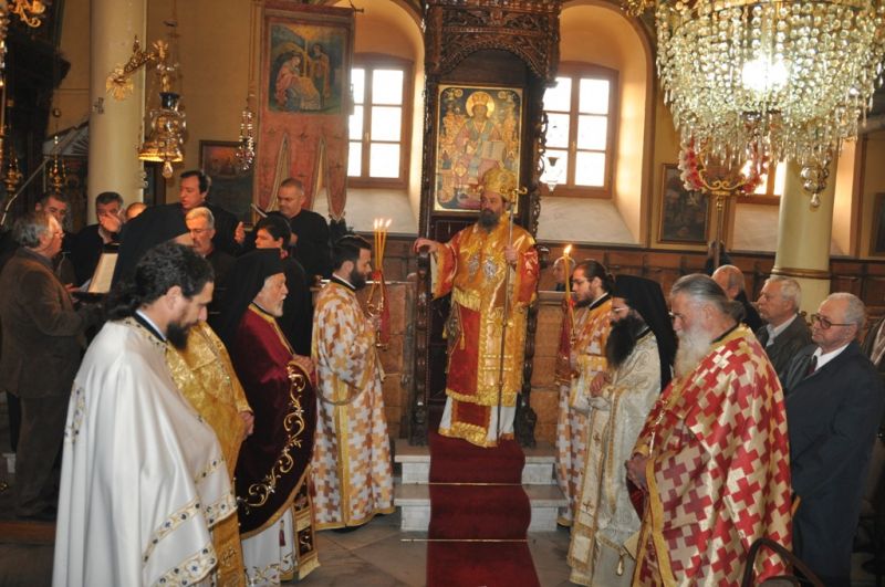 Χριστούγεννα  στή Μητρόπολη Δράμας