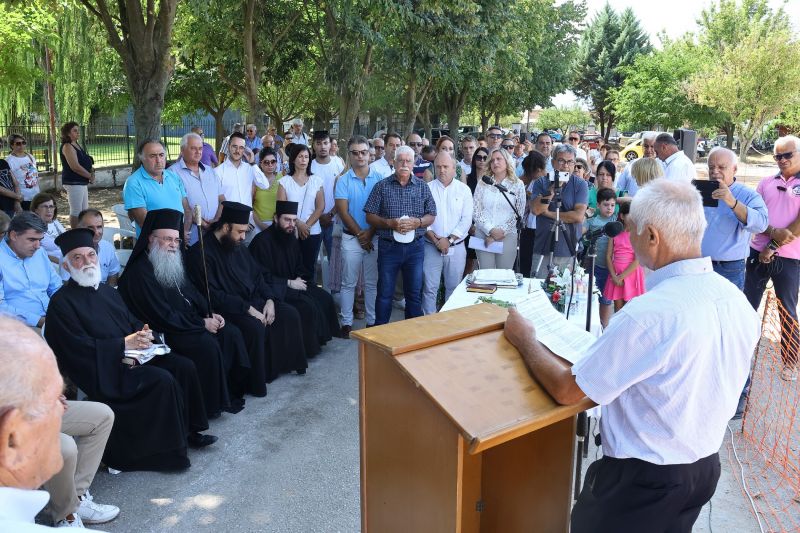 ΑΓΙΑΣΜΟΣ ΘΕΜΕΛΙΩΣΗΣ ΝΕΟΥ ΚΤΙΡΙΟΥ ΓΥΜΝΑΣΙΟΥ-ΛΥΚΕΙΟΥ ΚΑΛΑΜΠΑΚΙΟΥ.