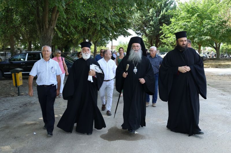 ΑΓΙΑΣΜΟΣ ΘΕΜΕΛΙΩΣΗΣ ΝΕΟΥ ΚΤΙΡΙΟΥ ΓΥΜΝΑΣΙΟΥ-ΛΥΚΕΙΟΥ ΚΑΛΑΜΠΑΚΙΟΥ.