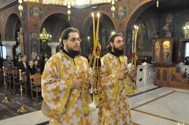 Ἡ ἑορτή τῶν Εἰσοδίων τῆς Θεοτόκου  στόν Ἱερό Μητροπολιτικό Ναό Δράμας καί τό κτητορικό μνημόσυνο στήν Ἱερά Μονή Εἰκοσιφοινίσσης