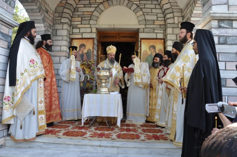 Ἀληθινή Ἐλευθερία ὑπάρχει μόνο κοντά στό Θεό