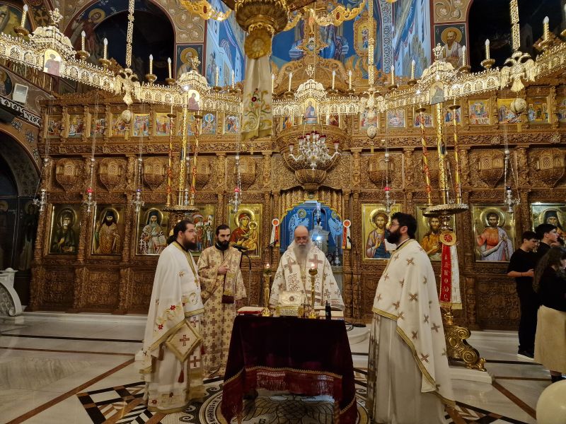 Θεία Λειτουργία για τους εξεταζομένους μαθητές