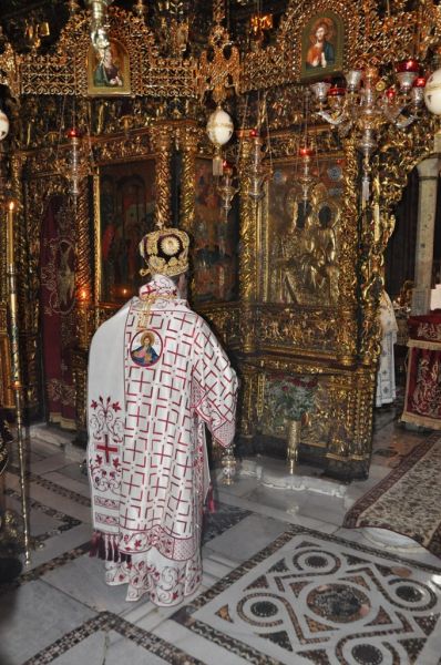 Τά ὀνομαστήρια τοῦ  Ἐπισκόπου μας   -  Τά  Ἐλευθέρια  τῆς  Δράμας