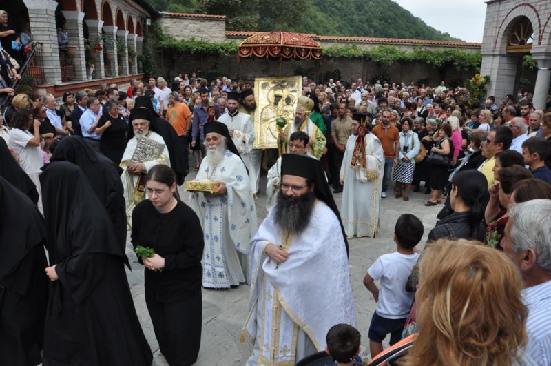 Ἡ ἑορτή τῆς Ὑψώσεως τοῦ Τιμίου Σταυροῦ στήν Εἰκοσιφοίνισσα