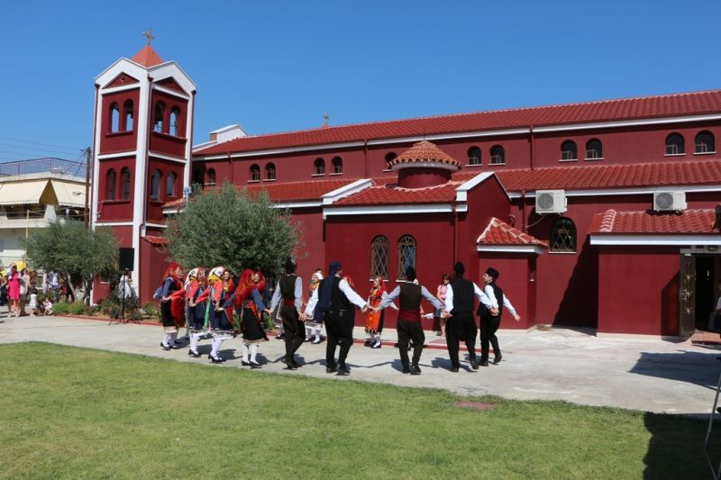 Τά ἐγκαίνια τοῦ ἱεροῦ Ναοῦ Ἁγίων Ἀναργύρων Δράμας